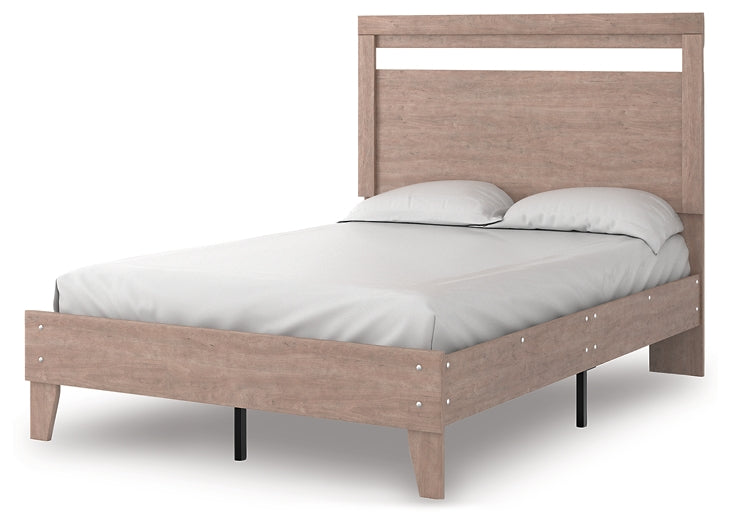 Cama con plataforma y paneles Flannia