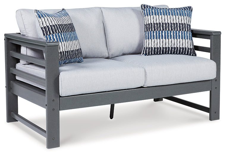 Amora Loveseat w/Cushion