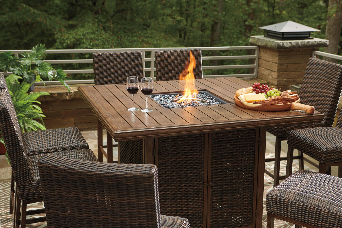 Paradise Trail Outdoor Bar Table and 8 Barstools