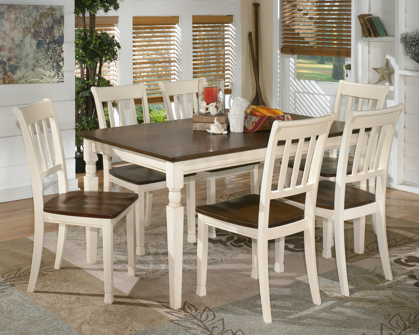 Mesa de comedor y 6 sillas Whitesburg