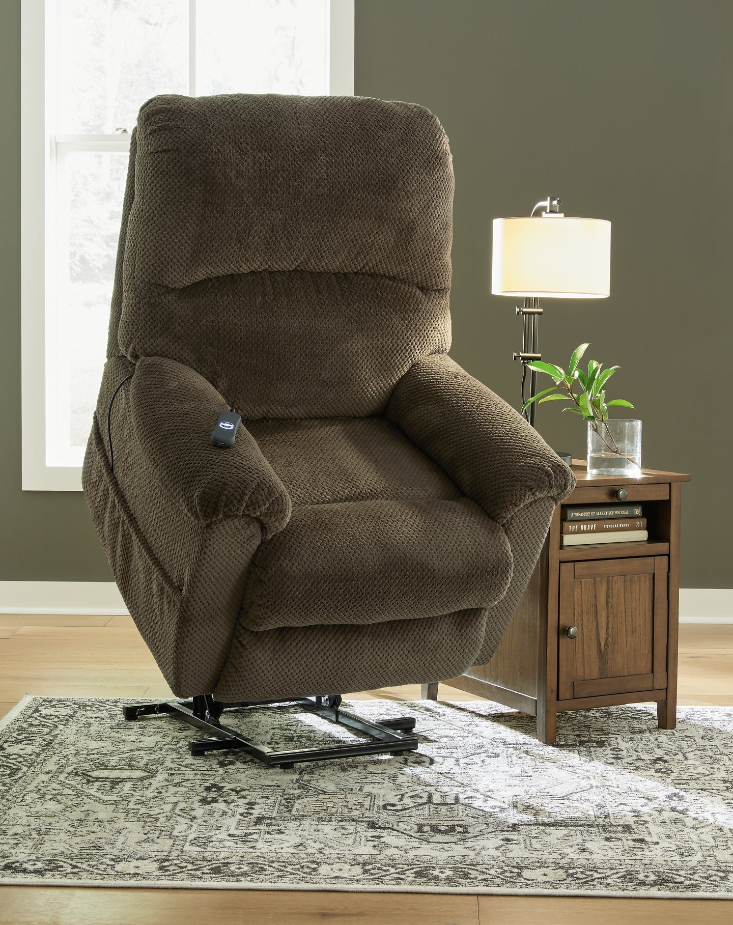 Sillón reclinable eléctrico Shadowboxer