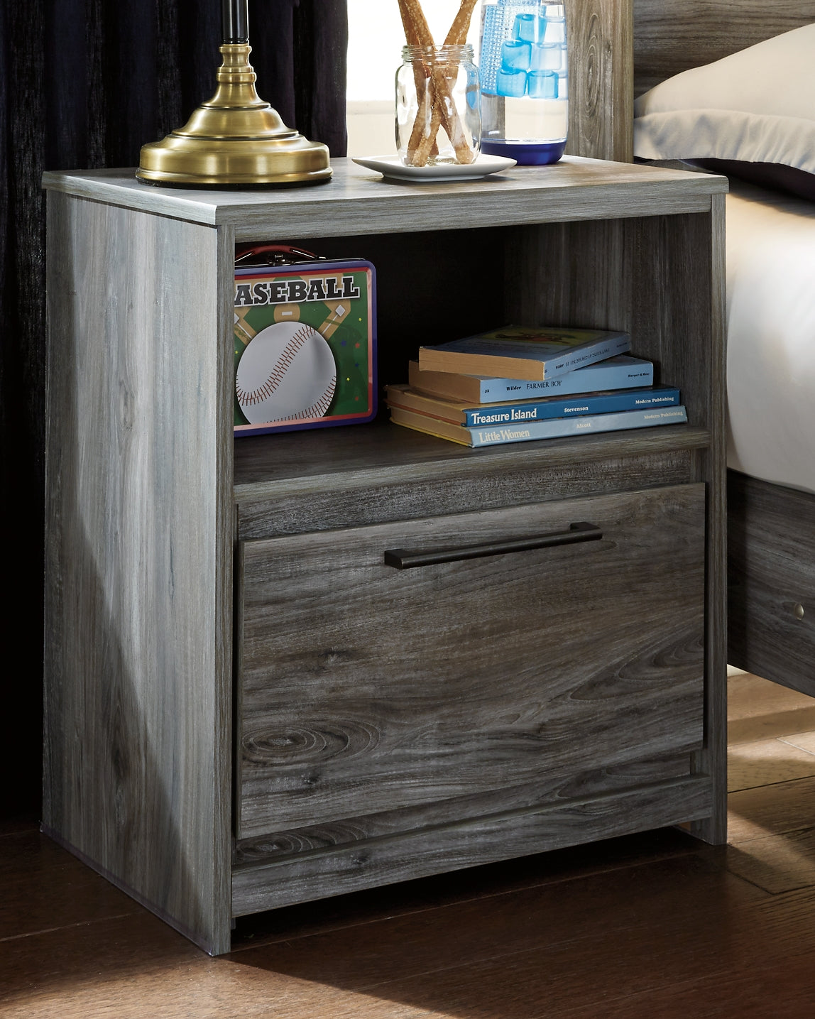 Baystorm King Panel Bed with 2 Storage Drawers with Mirrored Dresser, and Nightstand