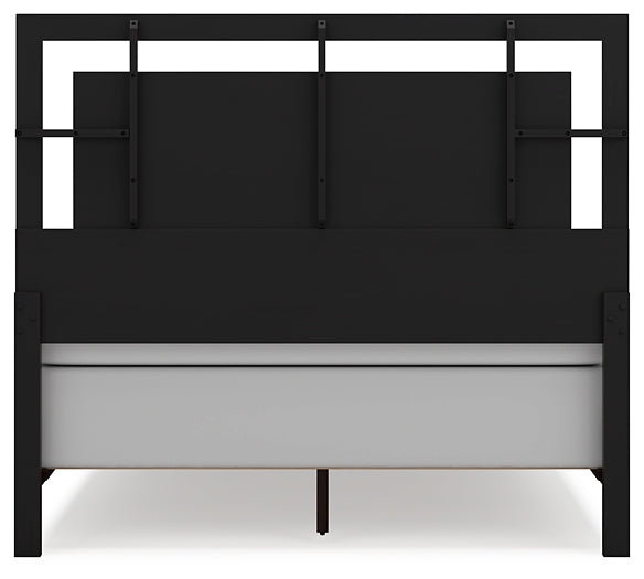 Covetown Queen Panel Bed with Dresser and Nightstand