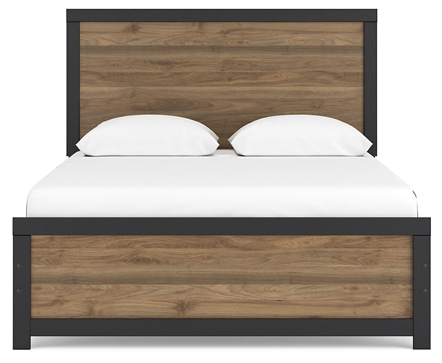 Vertani Queen Panel Bed with Dresser and 2 Nightstands