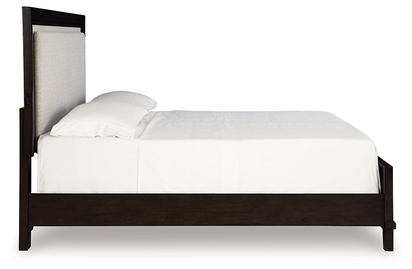 Cama California King con paneles tapizados Neymorton