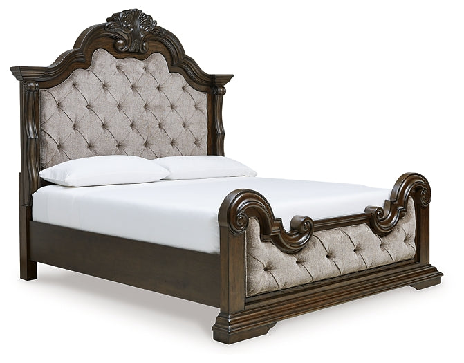 Cama King tapizada con tocador Maylee