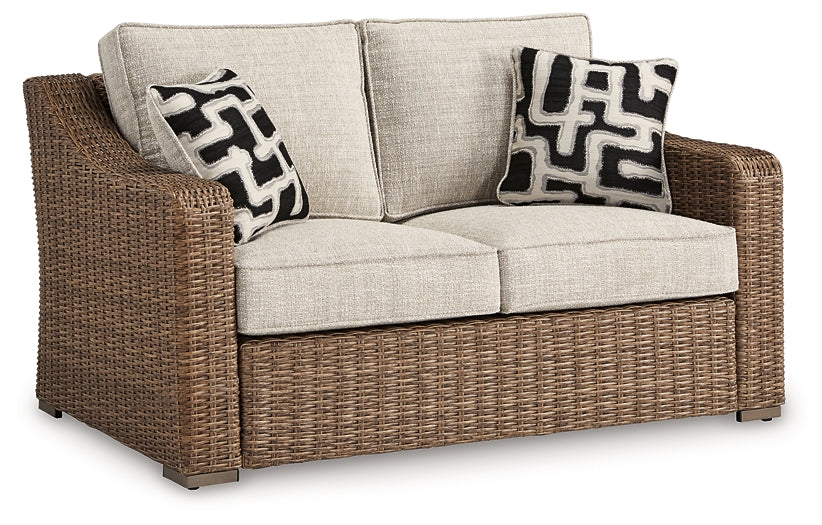 Loveseat Beachcroft con cojín